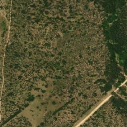 Satellite imagery of Roumku, CM