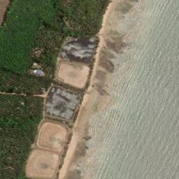 Satellite imagery of Laem Saphli, TH