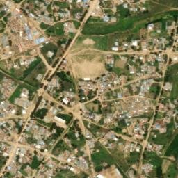 Satellite imagery of Kouakéna, CM