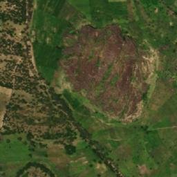 Satellite imagery of Gouldé, CM