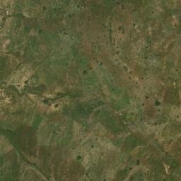Satellite imagery of Hosséré Magawi, CM