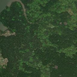 Satellite imagery of Pointe du Lombard, VN