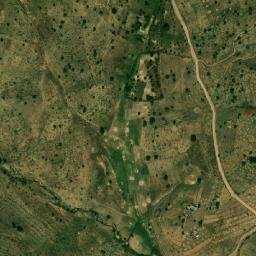 Satellite imagery of Hosséré Teli, CM