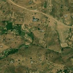 Satellite imagery of Hosséré Teli, CM