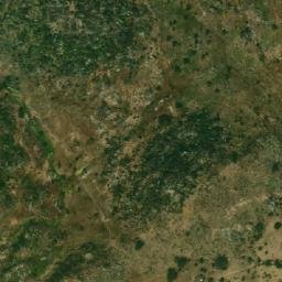 Satellite imagery of Hosséré Gadala, CM