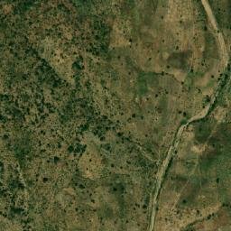 Satellite imagery of Hosséré Dankoua, CM