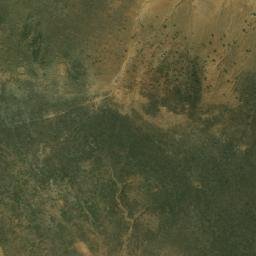 Satellite imagery of Hosséré Makabay, CM