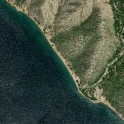 Satellite imagery of Punta Cueva de León, VE