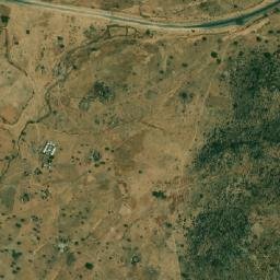 Satellite imagery of Hoséré Katamsa, CM
