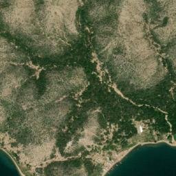 Satellite imagery of Punta El Falucho, VE