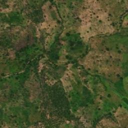 Satellite imagery of Roumchi, CM
