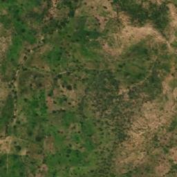 Satellite imagery of Roumchi, CM