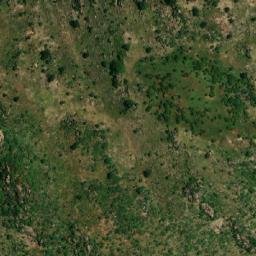 Satellite imagery of Hoséré Magrian, CM