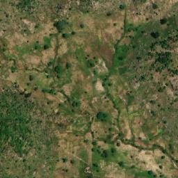 Satellite imagery of Hoséré Magrian, CM
