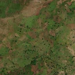 Satellite imagery of Hosséré Moumpou, CM