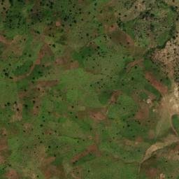Satellite imagery of Hosséré Moumpou, CM