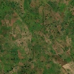 Satellite imagery of Hosséré Roumfri, CM