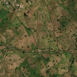 Satellite imagery of Hosséré Tchakata, CM
