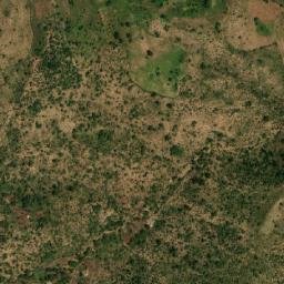 Satellite imagery of Hosséré Tchakata, CM