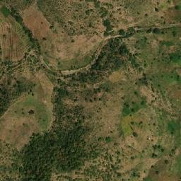 Satellite imagery of Hosséré Tchakata, CM
