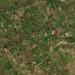 Satellite imagery of Hosséré Tchakata, CM
