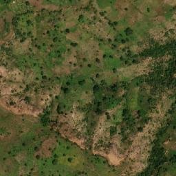 Satellite imagery of Hosséré Douri, CM