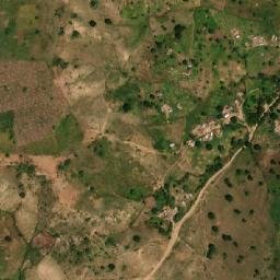 Satellite imagery of Hosséré Douri, CM