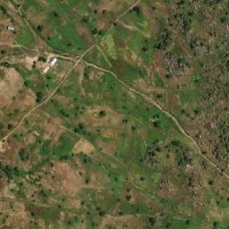 Satellite imagery of Hosséré Larba, CM