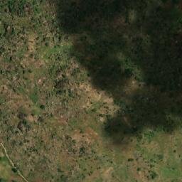 Satellite imagery of Hosséré Larba, CM
