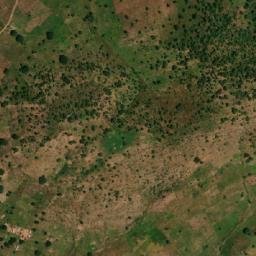 Satellite imagery of Hosséré Kadouay, CM