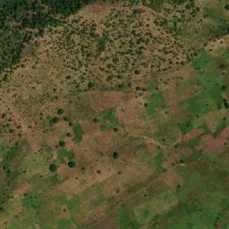 Satellite imagery of Hosséré Kadouay, CM