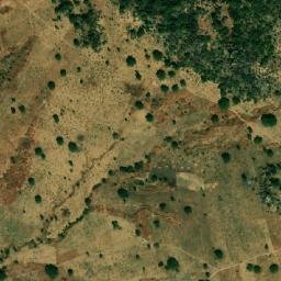 Satellite imagery of Hoséré Pamarankayan, CM