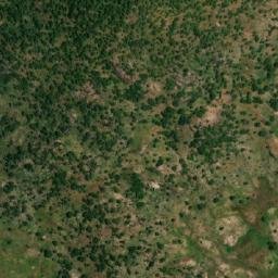 Satellite imagery of Hosséré Djama, CM