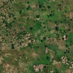 Satellite imagery of Hosséré Djama, CM