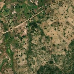 Satellite imagery of Hosséré Moutvar, CM