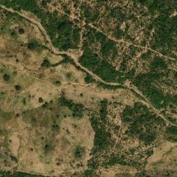 Satellite imagery of Hosséré Moukofi, CM