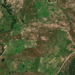 Satellite imagery of Hosséré Bézoum, CM