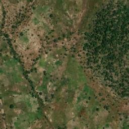 Satellite imagery of Hosséré Bézoum, CM
