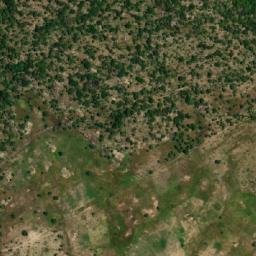 Satellite imagery of Hosséré Bouda, CM