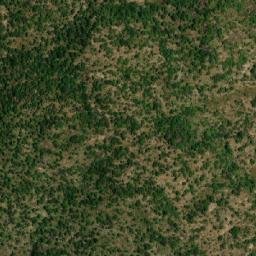 Satellite imagery of Hosséré Kola, CM