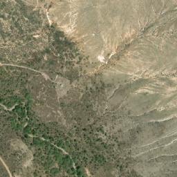 Satellite imagery of Fila La Mata, VE