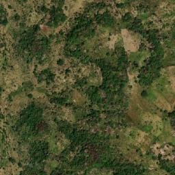 Satellite imagery of Hosséré Plaon, CM
