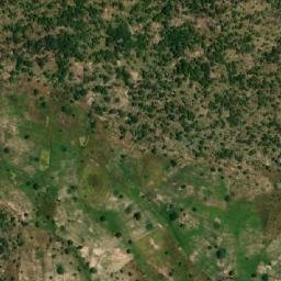 Satellite imagery of Hosséré Kola, CM