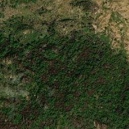 Satellite imagery of Hosséré Charbi, CM