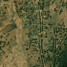 Satellite imagery of Hosséré Koundourma, CM
