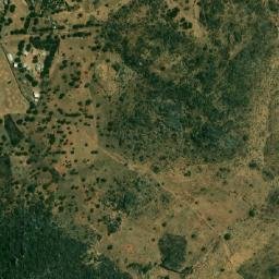 Satellite imagery of Hosséré Koundourma, CM