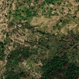 Satellite imagery of Hosséré Guéguéloho, CM