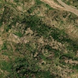 Satellite imagery of Hosséré Foun, CM