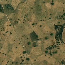 Satellite imagery of Hosséré Koundourma, CM