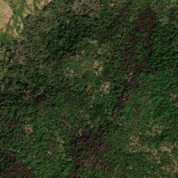 Satellite imagery of Hosséré Foun, CM